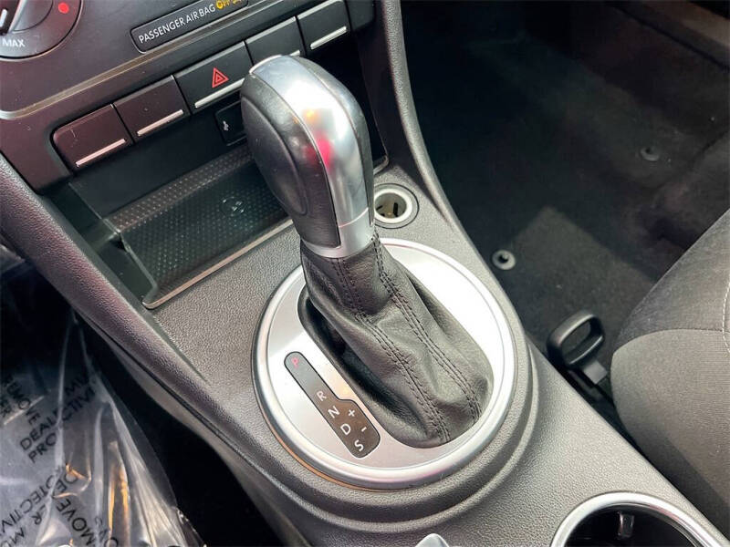 2019 Volkswagen Beetle 2.0T S