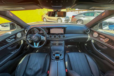 2019 Mercedes-Benz E-Class E 300