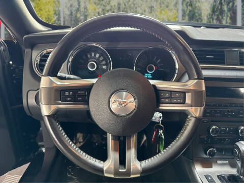 2013 Ford Mustang V6