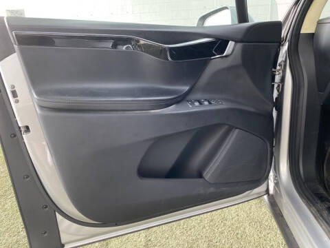 2016 Tesla Model X P90D