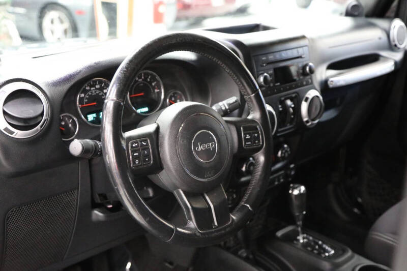 2013 Jeep Wrangler Unlimited Sahara