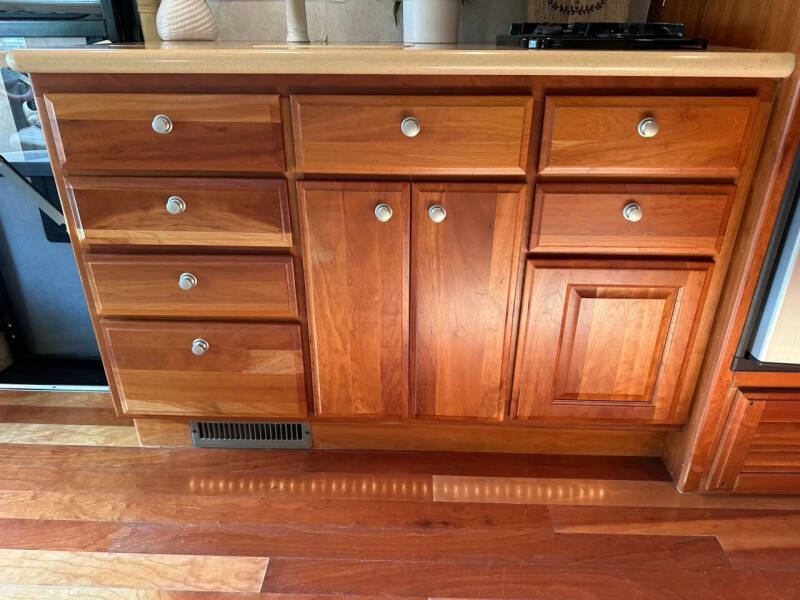 2006 Ford E-Series E-450 SD