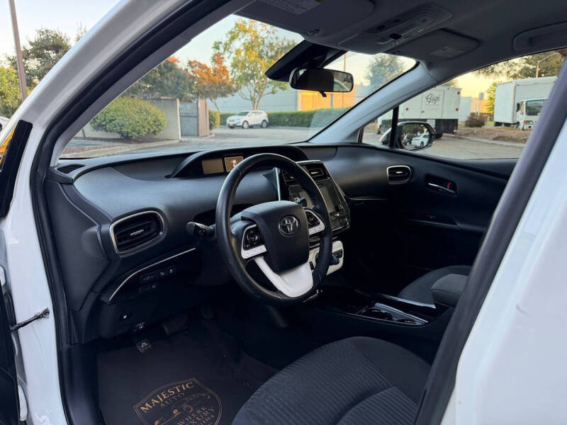 2018 Toyota Prius Three