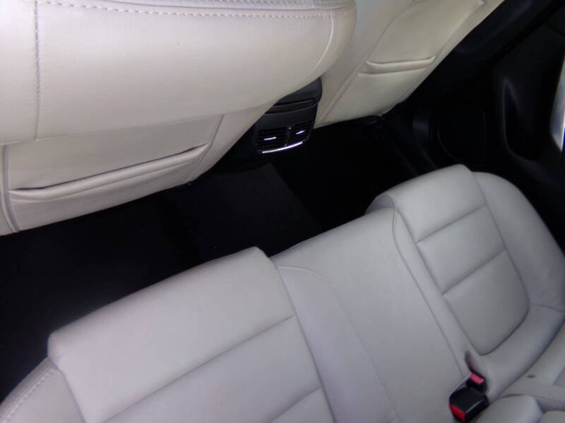 2015 Mazda MAZDA6 i Touring