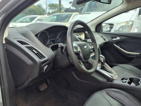 2012 Ford Focus SEL