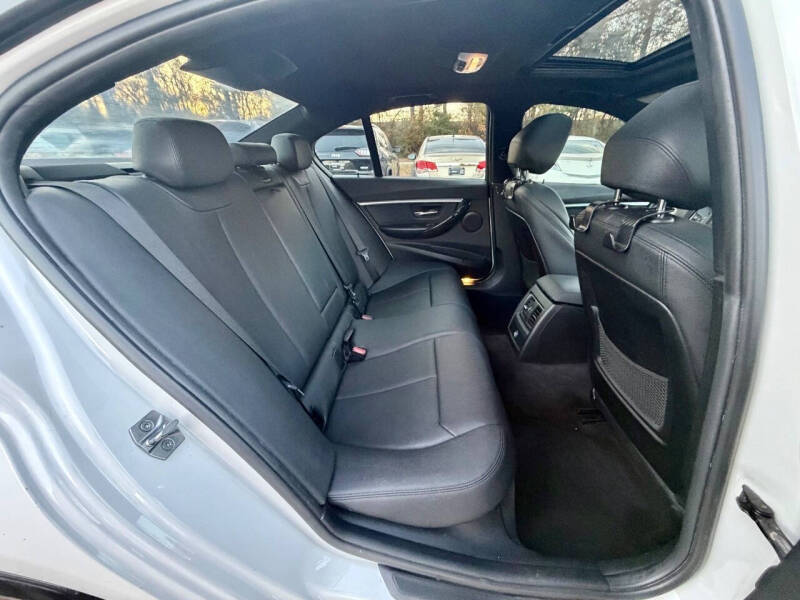 2016 BMW 3 Series 328i