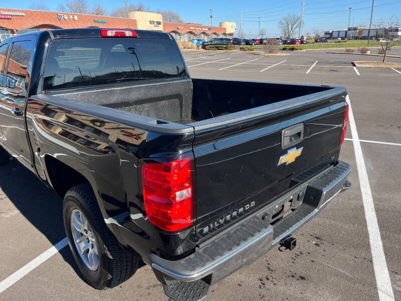 2015 Chevrolet Silverado 1500 LT photo 17