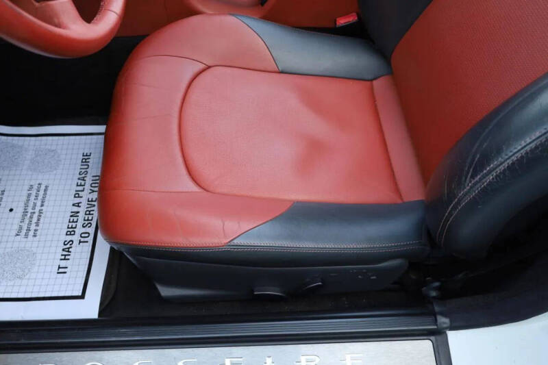 2005 Chrysler Crossfire Limited
