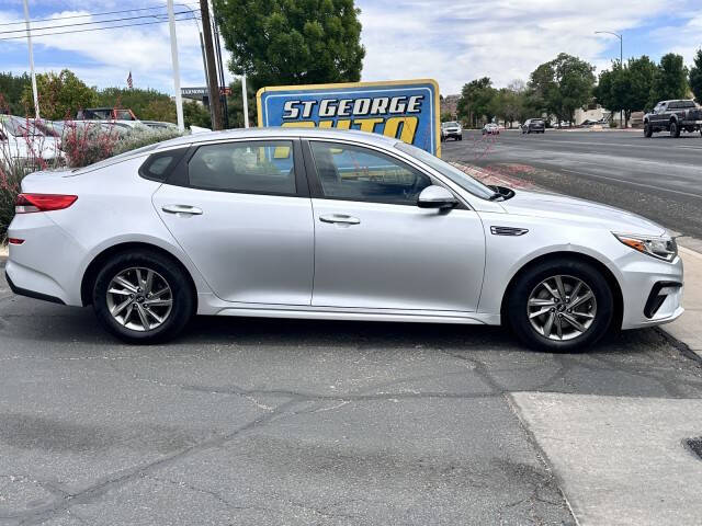 2019 Kia Optima LX