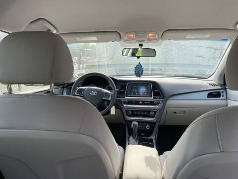 2018 Hyundai Sonata for sale at BHPH AUTO SALES in Newark NJ