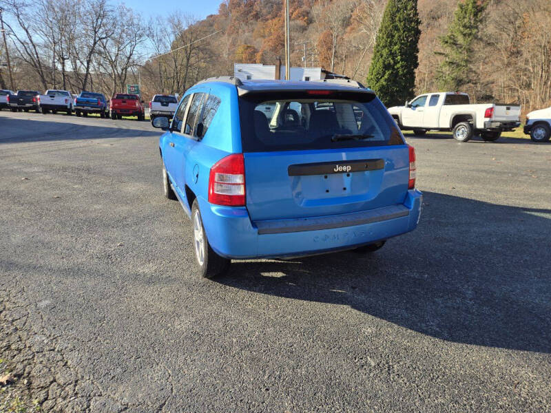 2008 Jeep Compass Sport photo 5