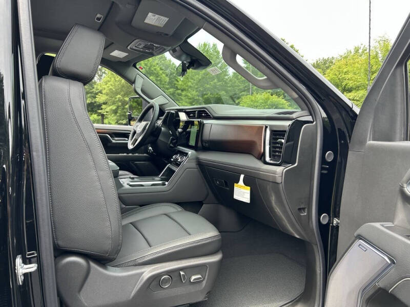 2025 GMC Sierra 2500HD