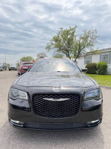 2019 Chrysler 300 S