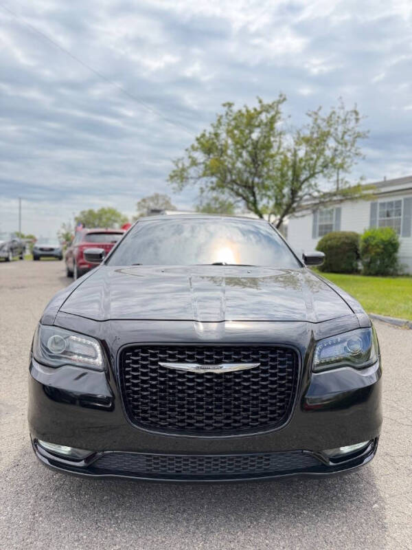 2019 Chrysler 300 S