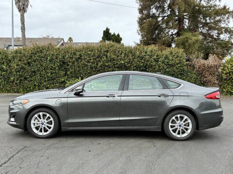 2019 Ford Fusion Energi Titanium