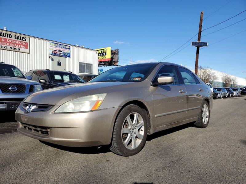 2005 Honda Accord for sale at MENNE AUTO SALES LLC in Hasbrouck Heights NJ