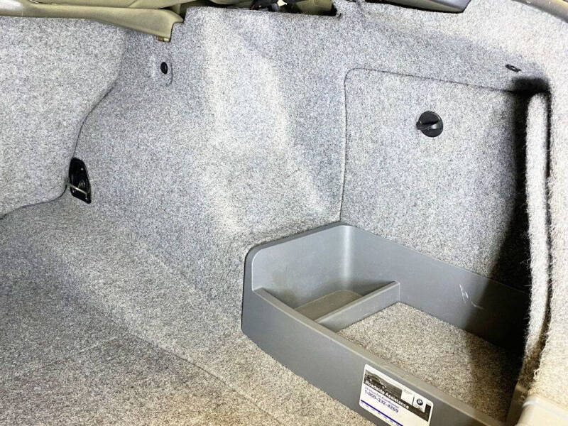 2006 BMW 3 Series 325xi