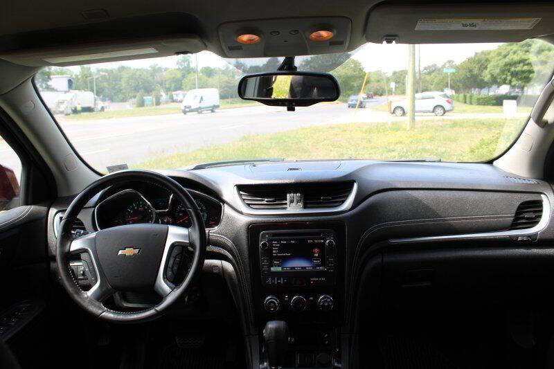 2017 Chevrolet Traverse LT