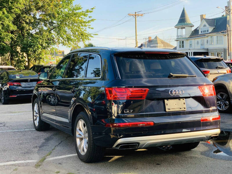 2017 Audi Q7 2.0T quattro Premium Plus