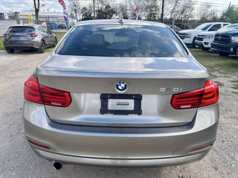 2018 BMW 3 Series 320i