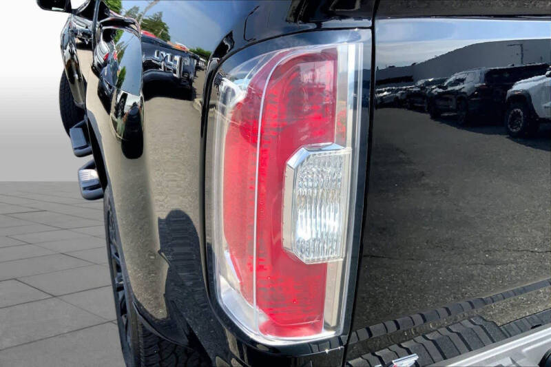 2022 GMC Canyon