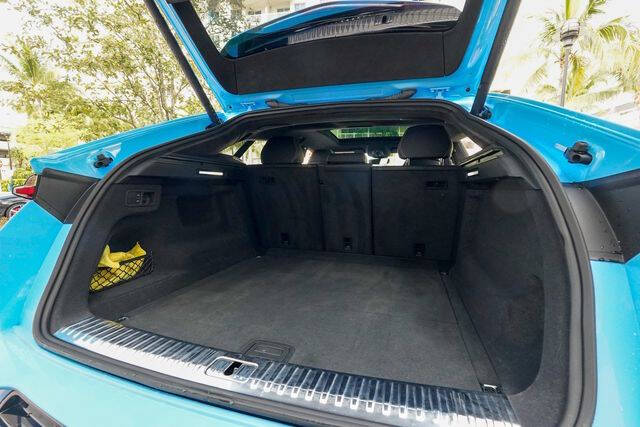 2024 Lamborghini Urus S