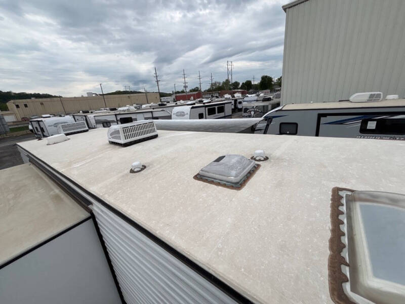 2022 Jayco  JAY FLIGHT