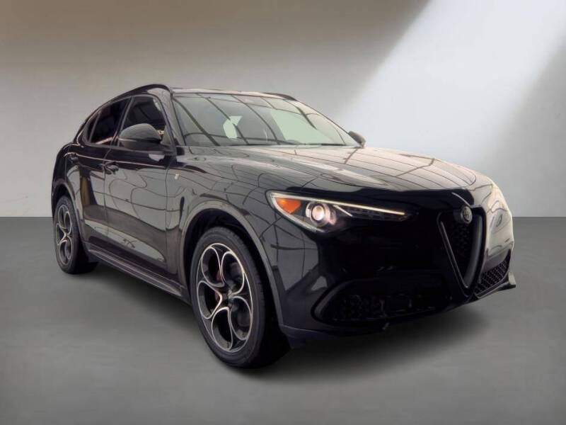2022 Alfa Romeo Stelvio