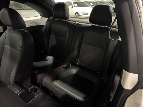 2013 Volkswagen Beetle