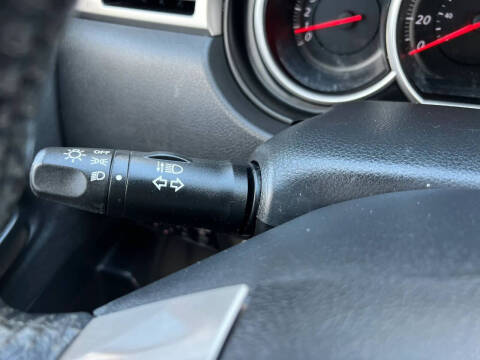 2012 Nissan Versa 1.8 S