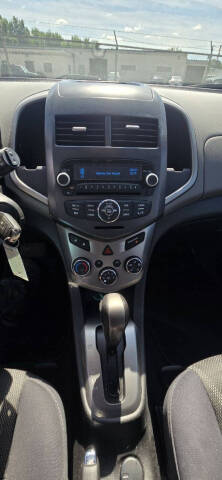 2013 Chevrolet Sonic LT Auto