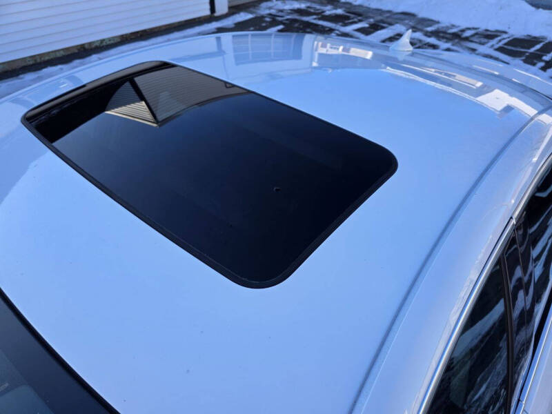 2013 Buick Regal Premium 2