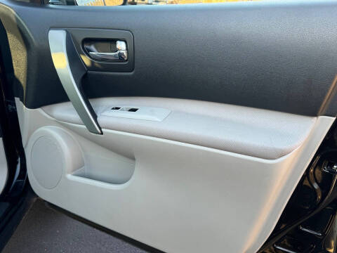 2012 Nissan Rogue SV