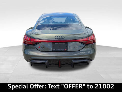 2025 Audi RS e-tron GT performance quattro