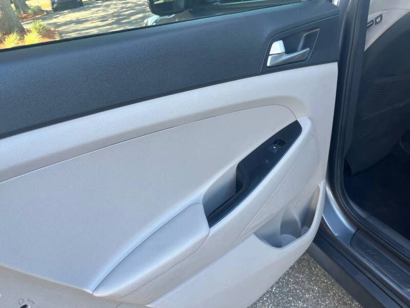 2019 Hyundai Tucson SE