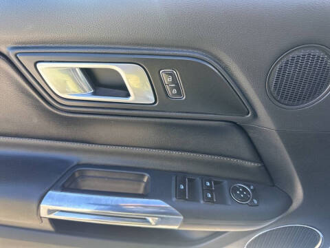 2020 Ford Mustang EcoBoost Premium