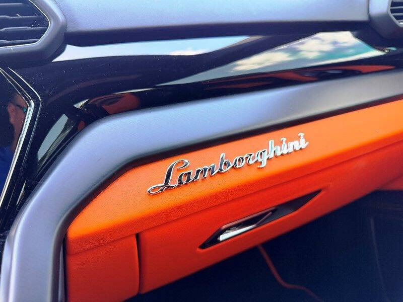 2022 Lamborghini Urus