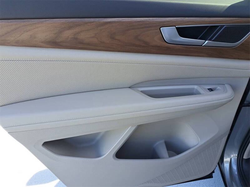 2026 Volkswagen Atlas SE