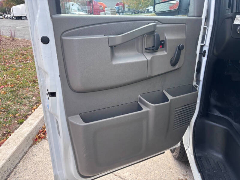 2020 Chevrolet Express 3500