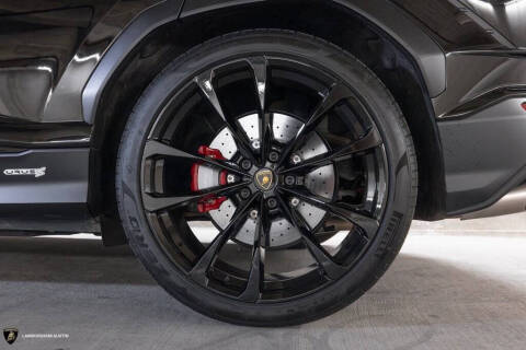 2024 Lamborghini Urus S