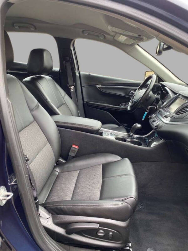 2017 Chevrolet Impala LT