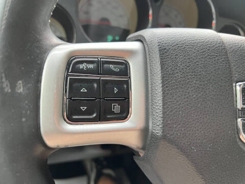 2014 Dodge Challenger SXT Plus