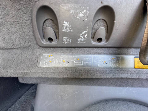 2004 Toyota Sienna LE 7 Passenger