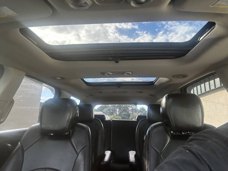 2013 GMC Acadia Denali