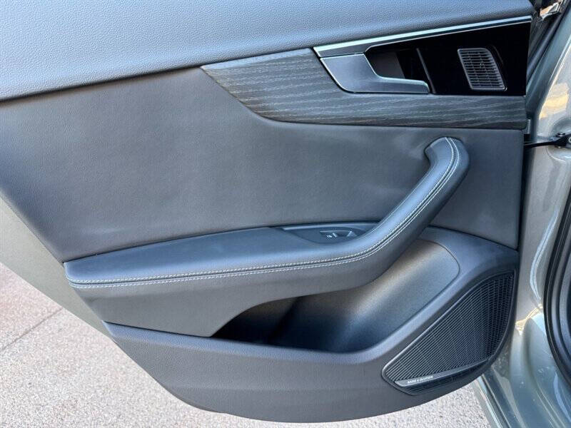 2024 Audi A4 quattro S line Prem Plus 45 TFSI