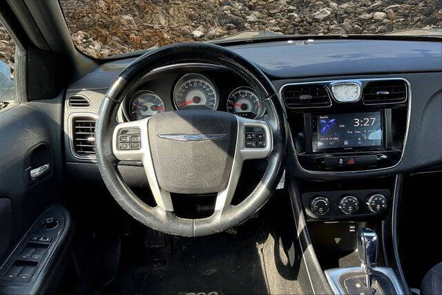 2014 Chrysler 200 Touring