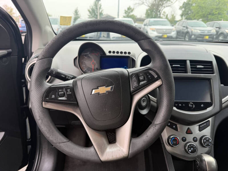 2016 Chevrolet Sonic LT Auto