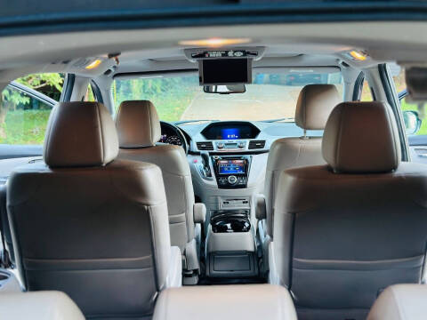 2015 Honda Odyssey EX-L w/DVD