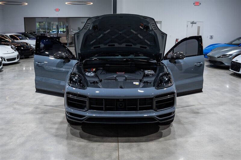 2022 Porsche Cayenne Turbo GT
