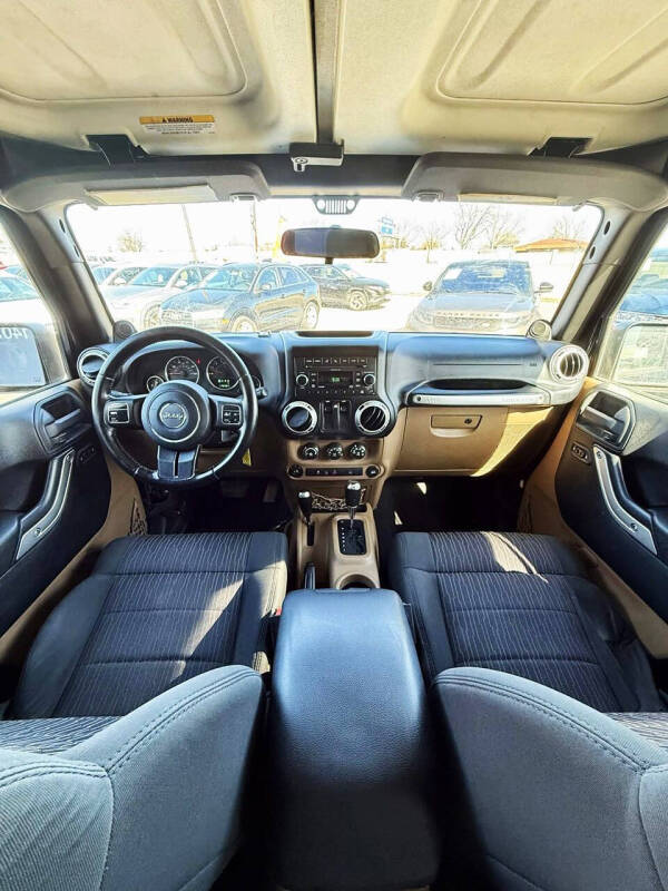 2011 Jeep Wrangler Sahara